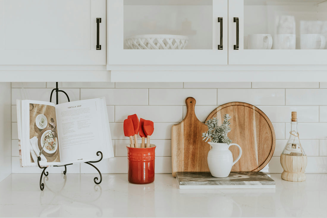 The Charm of Bees: Integrating Bee-Themed Decorations Into Kitchen Design