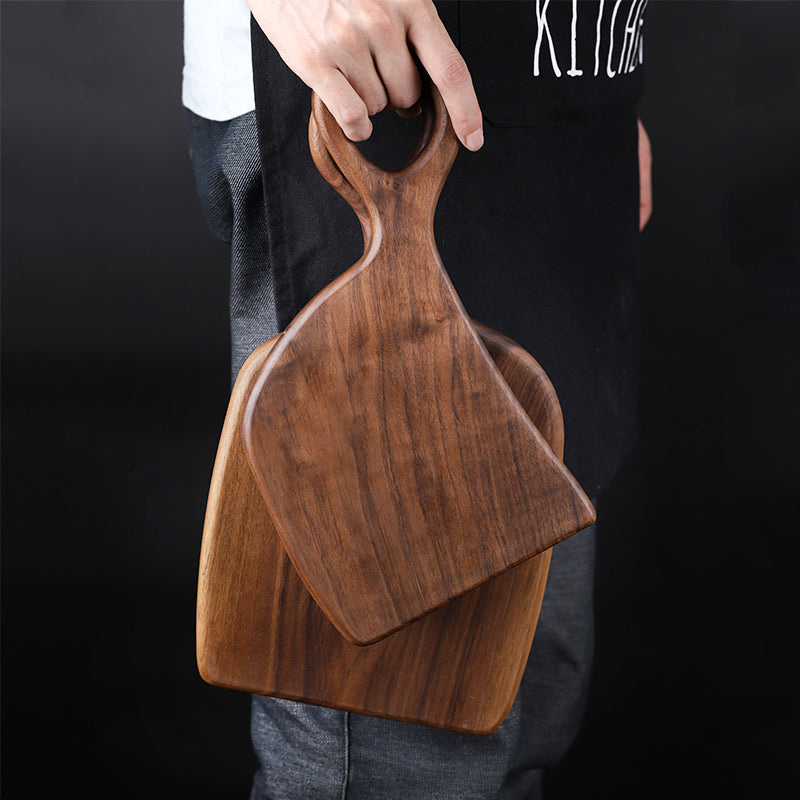 Black walnut cutting board - FrawstedCreations