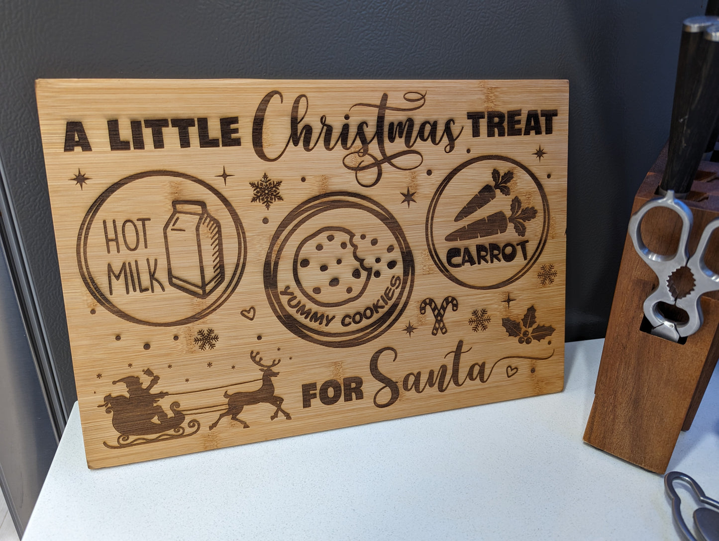 A little Christmas Treat Serving Board - FrawstedCreations